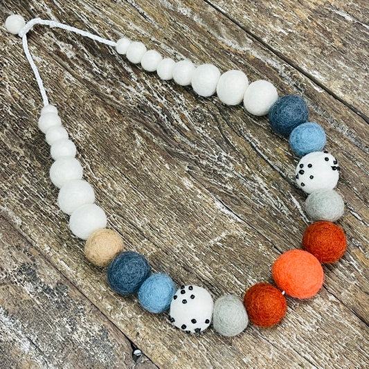 MF13 FELT HAND-STITCHED NECKLACE
